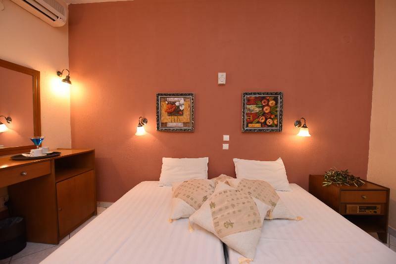 Pelli Hotel Pefkochori Bagian luar foto